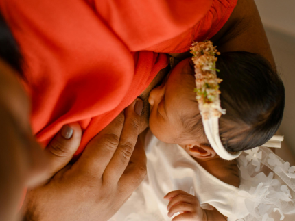 agosto-dourado:-especialista-revela-beneficios-da-amamentacao-para-o-sono-do-bebe