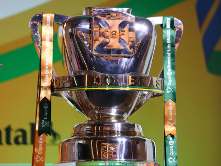 copa-do-brasil-2025:-saiba-o-que-esta-em-jogo-e-quem-desponta-na-disputa