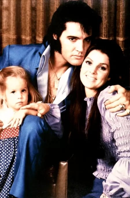 priscilla-presley-enfrenta-acao-de-us$-50-milhoes-por-supostamente-antecipar-morte-da-filha