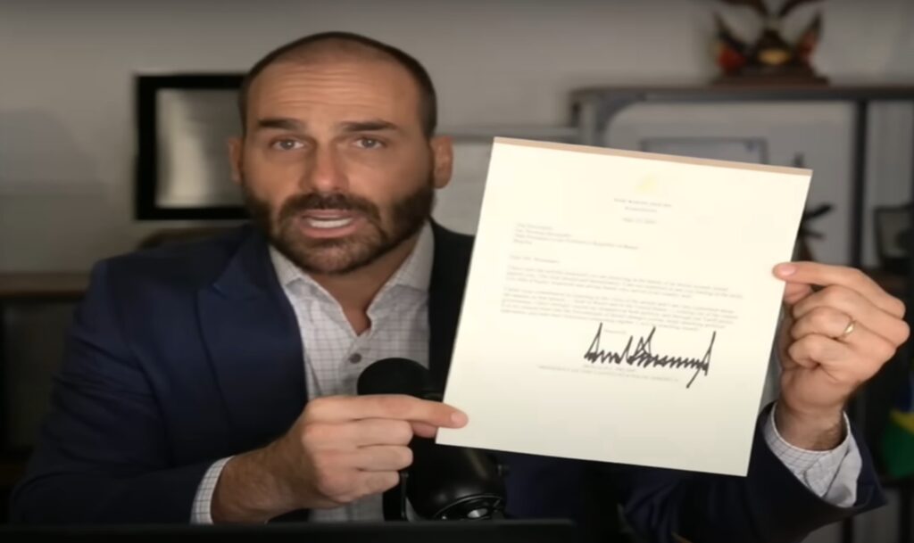 eduardo-bolsonaro-agradece-trump-por-carta-enviada-ao-pai:-“trara-grande-alegria”