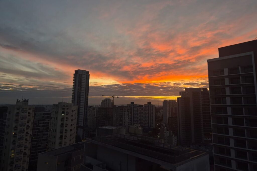 termometros-vao-aos-30oc-nesta-quarta-em-sp.-veja-ate-quando-faz-calor