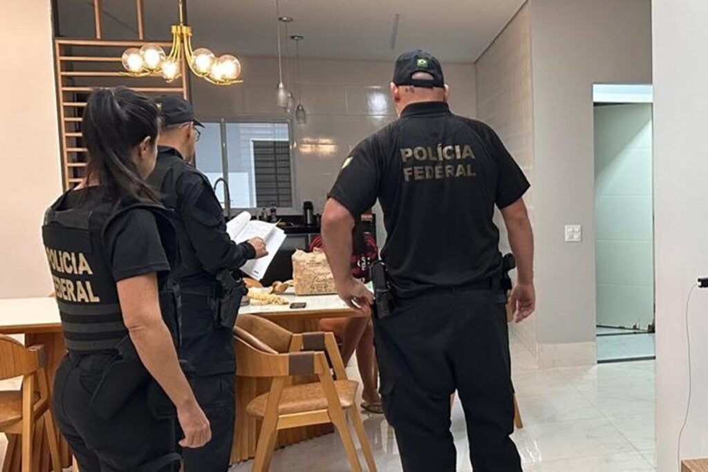 pf-prende-ex-cac-investigado-por-ligacao-com-consorcio-do-trafico-no-df