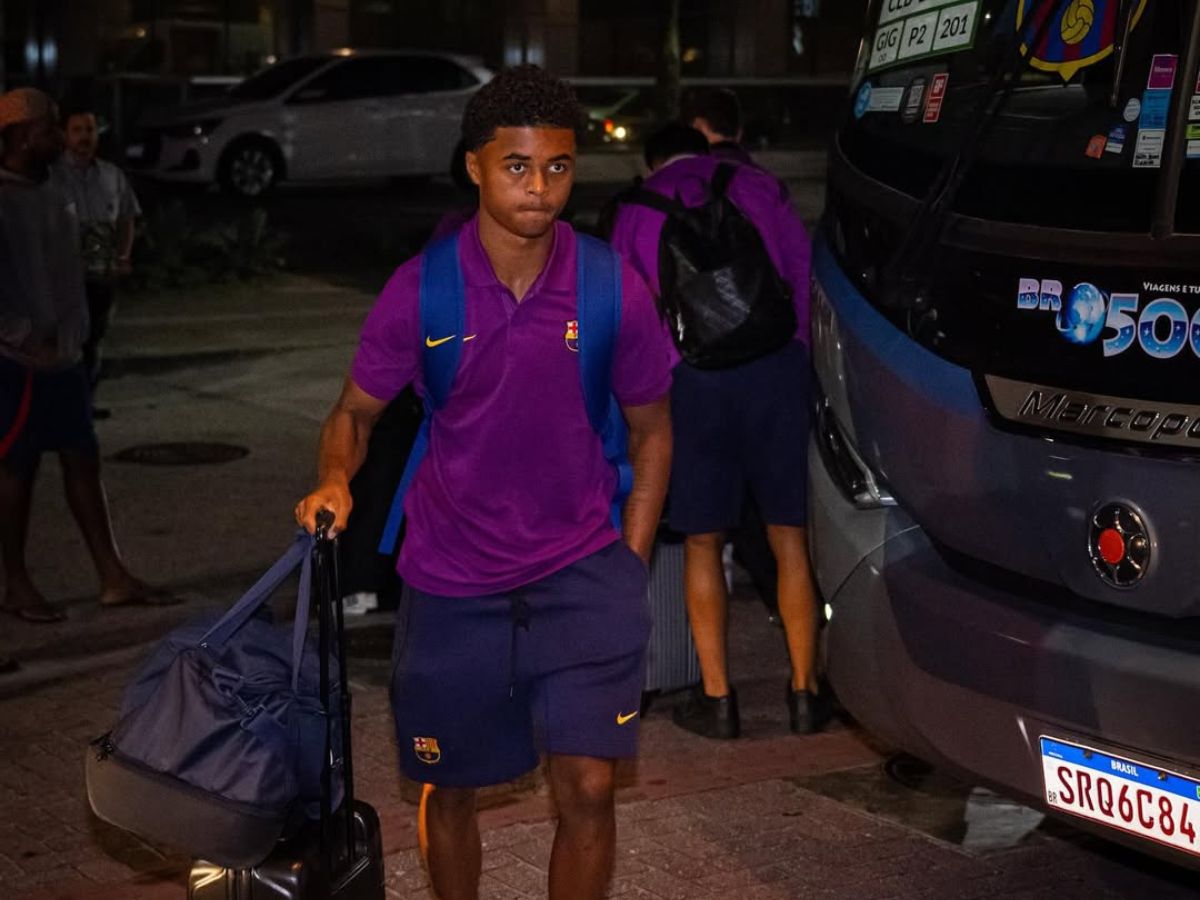 Barcelona Sub-20 chega ao Rio e treina no CT do Fluminense antes da final contra o Flamengo