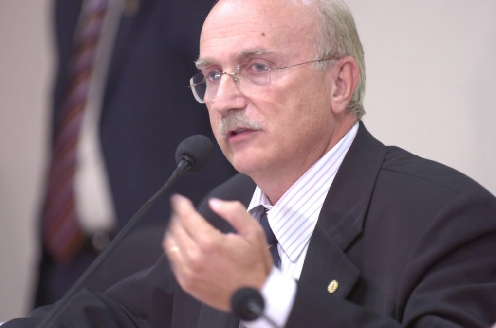 HÁ VINTE ANOS – Sabe-se como uma CPI começa, mas nunca como termina