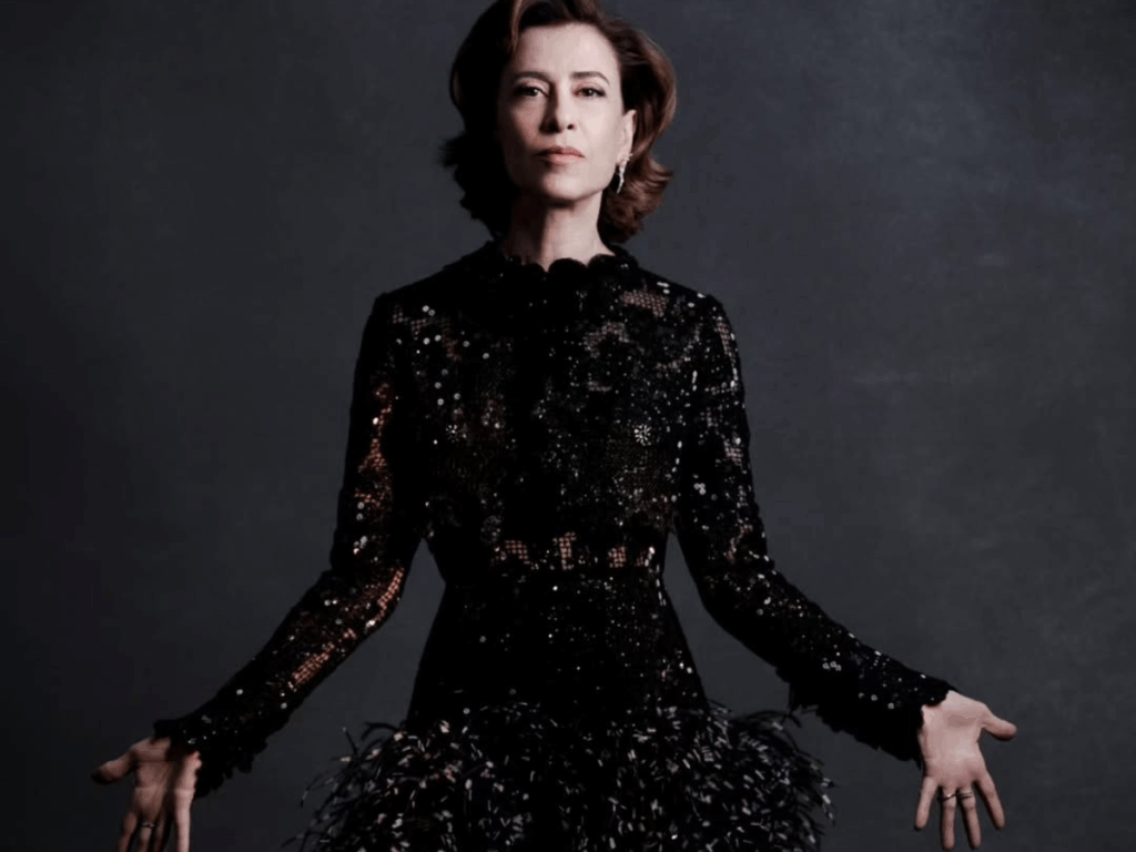 fernanda-torres-se-junta-a-mae-em-defesa-de-teatro-e-faz-apelo-ao-prefeito-ricardo-nunes