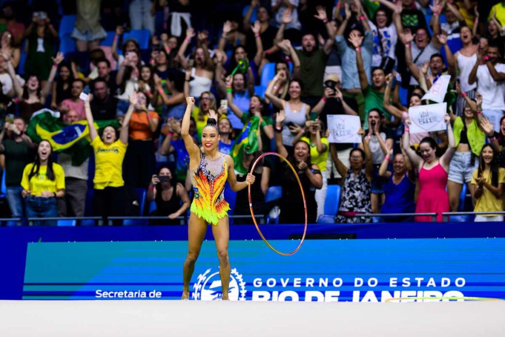 brasileiras-vao-para-a-final-individual-geral-no-mundial-de-ginastica