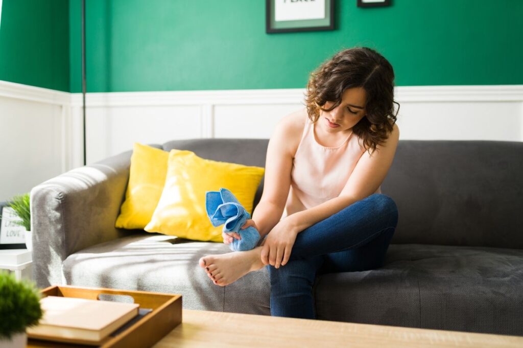 e-melhor-aplicar-gelo-ou-bolsa-termica-na-dor?-ortopedista-explica