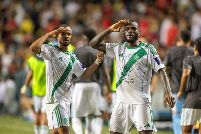 al-ahli-se-supera,-vence-al-nassr-e-conquista-supercopa-saudita