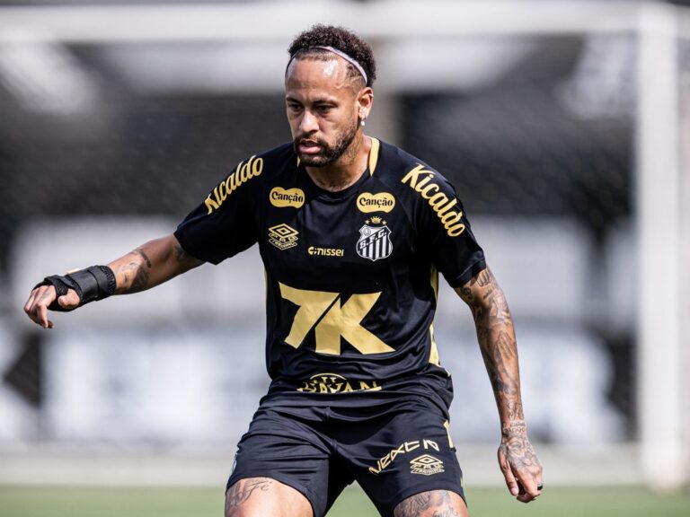 “neymar-e-o-melhor-dessa-geracao-disparado”,-afirma-denilson