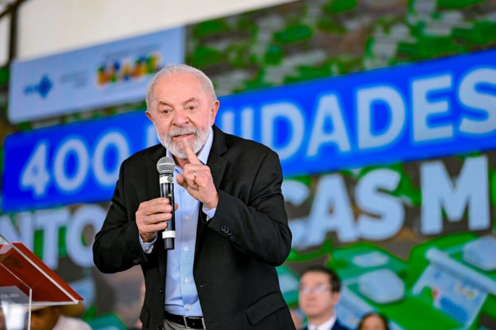 Lula espera o adversário obrigado a defender Bolsonaro em 2026