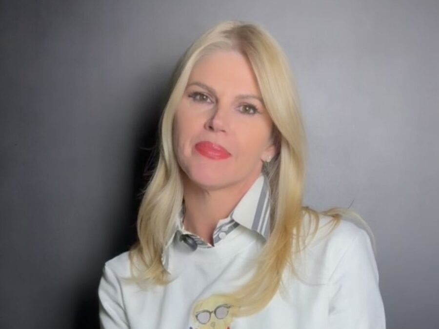 Val Marchiori revela diagnóstico de câncer de mama e faz alerta para exame preventivo
