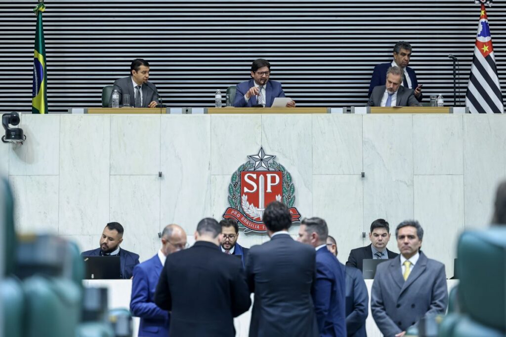 lei-aprovada-na-alesp-pode-dar-r$-7-bilhoes-em-descontos-a-fazendeiros