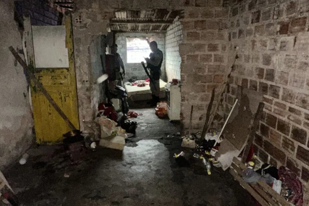 mulher-e-resgatada-apos-ser-mantida-20-dias-em-carcere-pelo-ex-marido