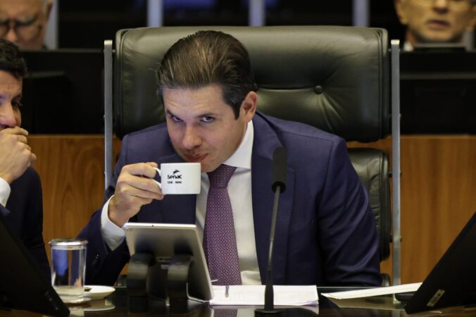 pacote-da-impunidade:-o-que-politicos-querem-com-votacao-relampago