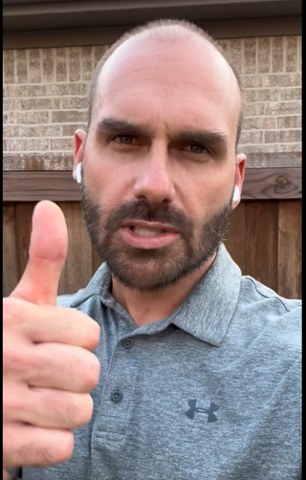 Eduardo Bolsonaro pede à Câmara para exercer mandato dos EUA