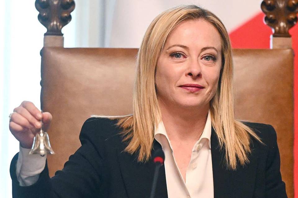 site-que-adulterava-imagens-de-mulheres-e-fechado-na-italia