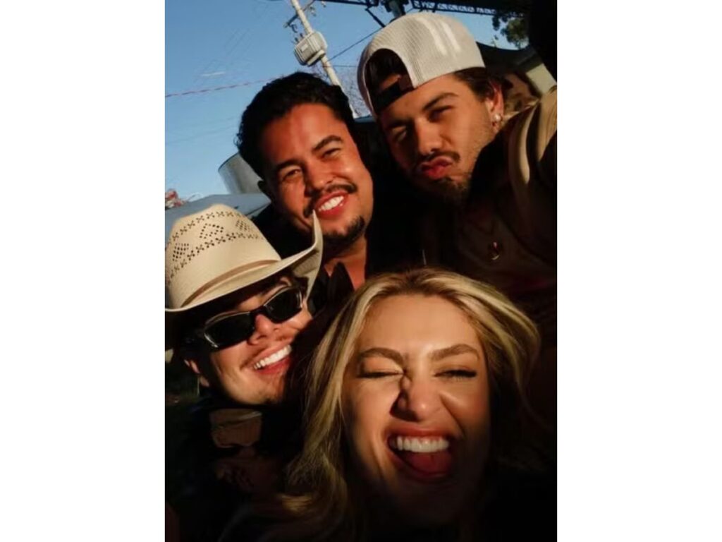 ze-felipe-aparece-em-foto-com-amiga-de-ana-castela-e-boiadeira-reage:-“sejam-felizes”