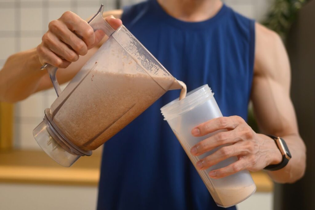 nutri-lista-4-combinacoes-que-atrapalham-o-efeito-do-whey-protein