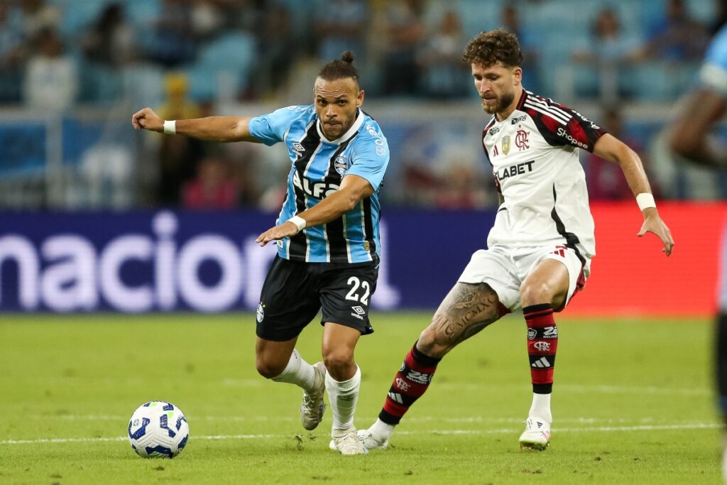 flamengo-x-gremio:-saiba-onde-assistir-ao-confronto-pelo-brasileirao