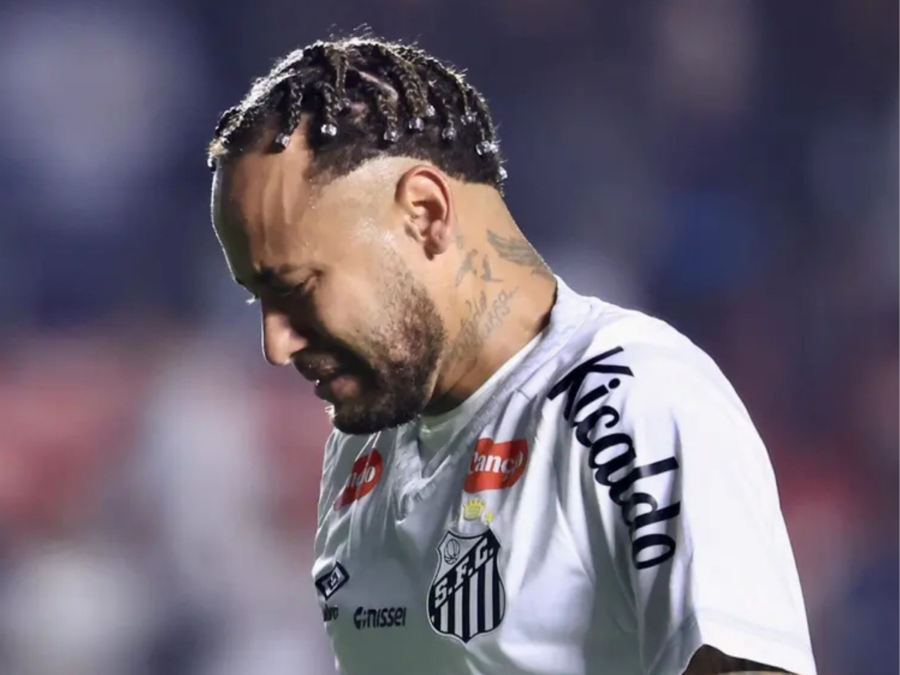 Versões divergentes: Neymar contradiz Ancelotti sobre ausência na Seleção Brasileira