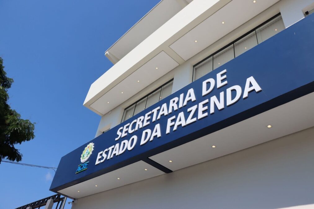 Governo do Acre anuncia pagamento de prêmio de valorização para servidores da Sefaz