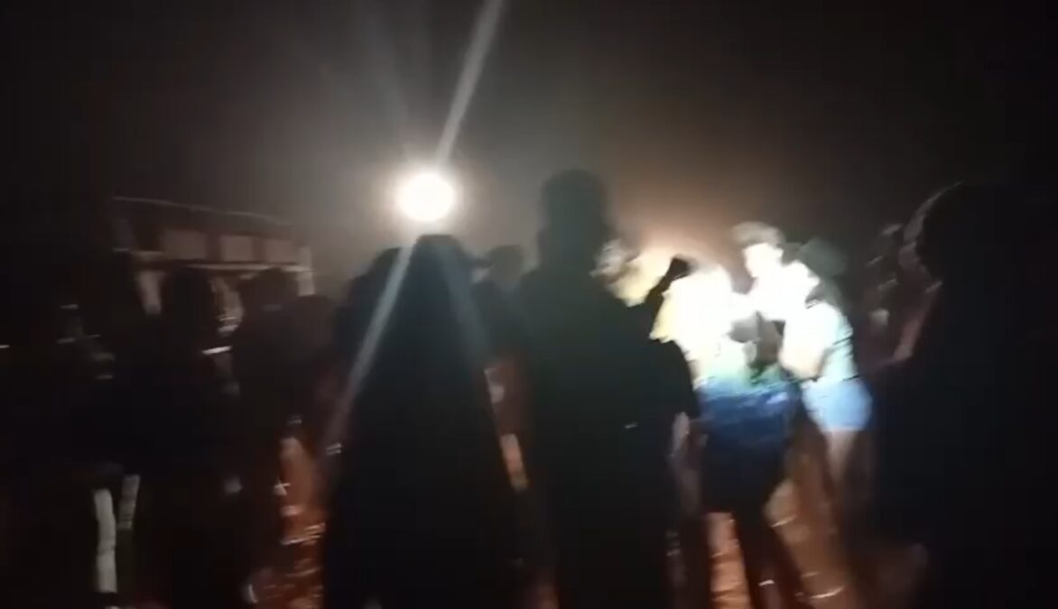 Confusão, tiro pro alto e spray de pimenta marcam cavalgada no Ramal do Cassiriam em Sena Madureira