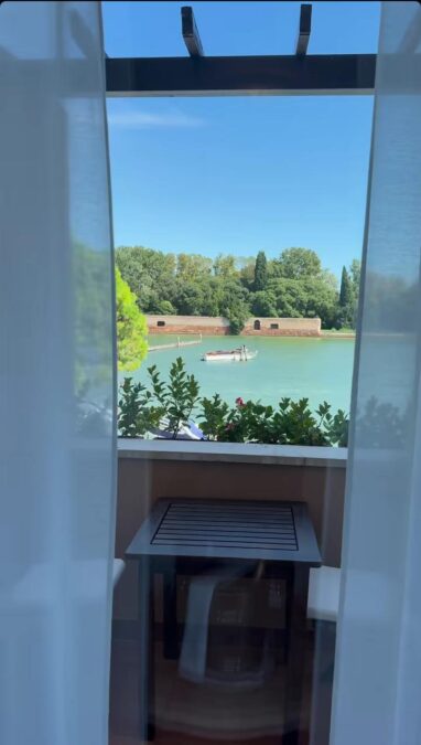 Saiba o valor das diárias de hotel luxuoso de Isis Valverde e Marcus Buaiz em Veneza