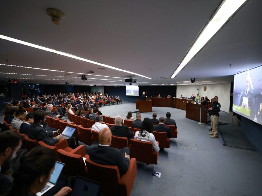 Atos Golpistas: Veja o resumo do 1º dia de julgamento de Jair Bolsonaro no STF