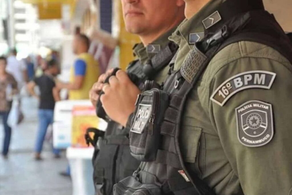 policiais-militares-a-paisana-sao-assaltados-por-quatro-homens