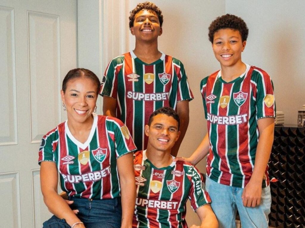 belle-silva-entrega-como-faz-o-relacionamento-com-thiago-silva-durar-a-distancia