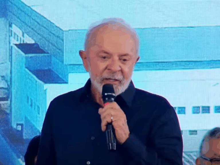 lula-anuncia-visita-a-terra-yanomami:-“nunca-um-governante-esteve-la”