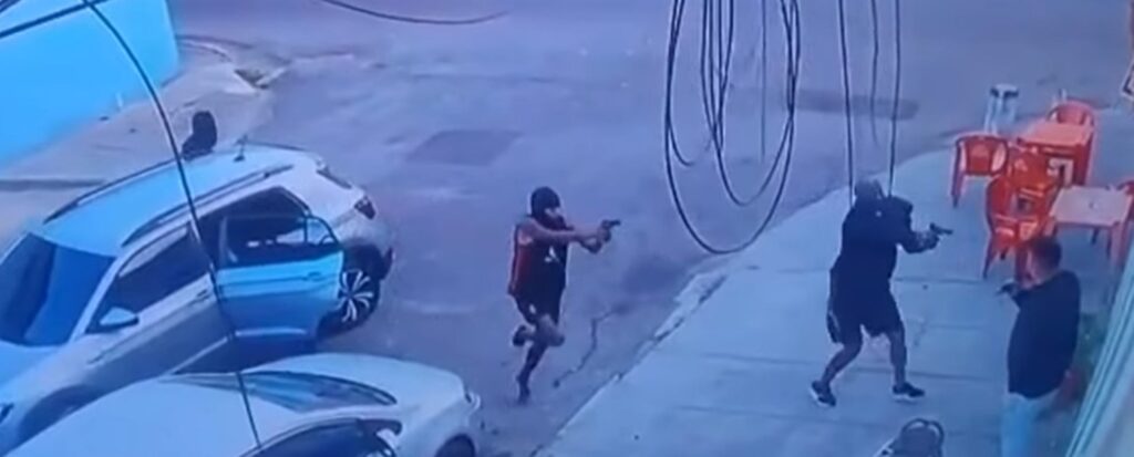 marmelada-de-banana:-“saci-do-crime”-assalta-pulando-em-uma-perna-so