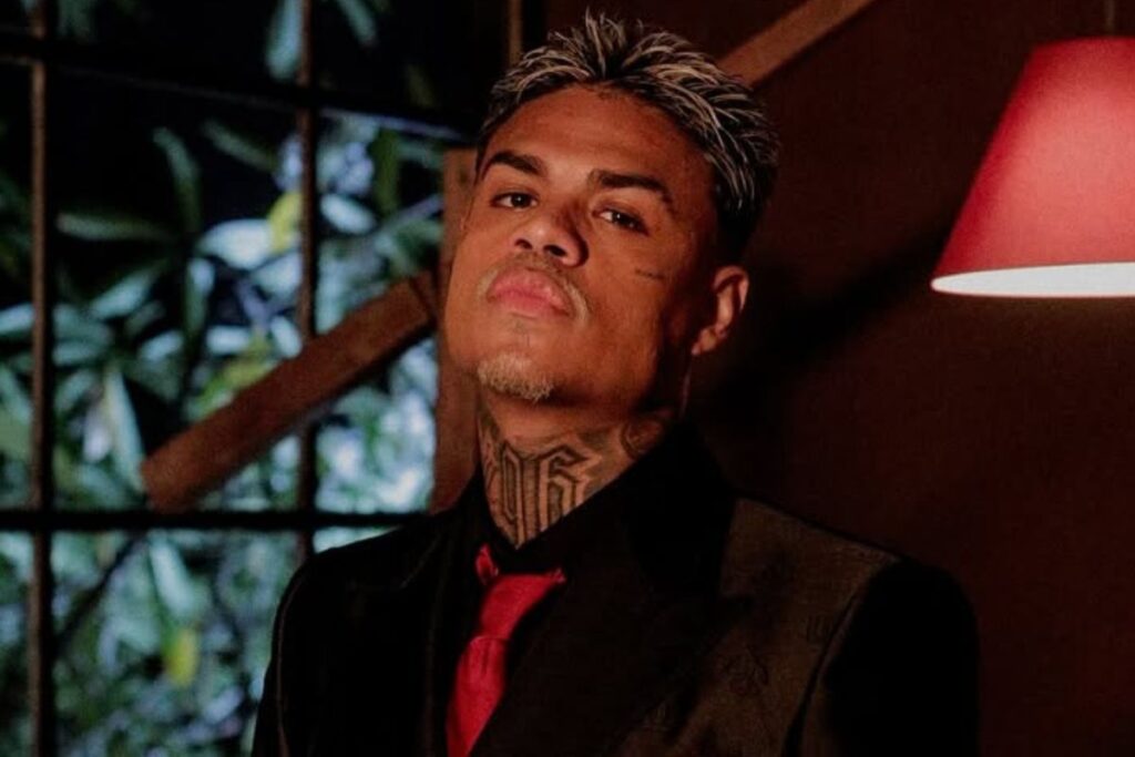 cabelinho-se-defende-em-novo-processo-de-fa-ferida-com-balde-em-show