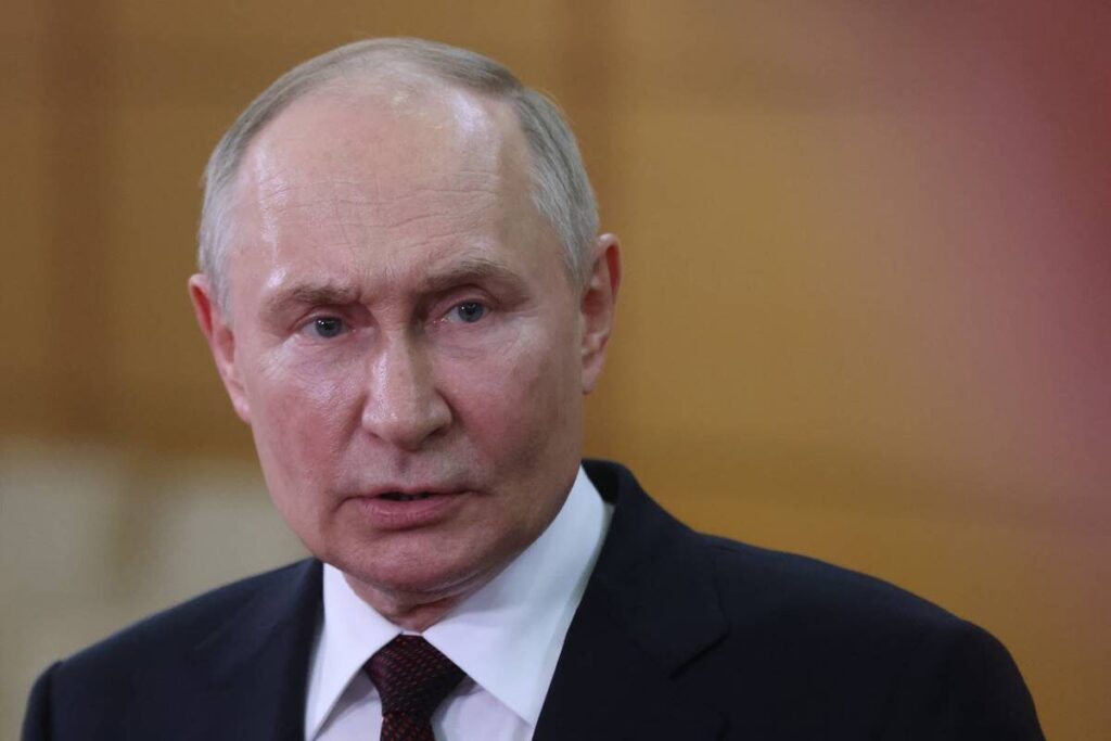 putin-reage-apos-europa-falar-em-envio-de-tropas-para-ajudar-a-ucrania