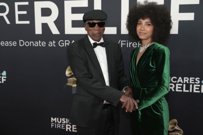 do-jazz-a-mpb:-a-relacao-de-esperanza-spalding-com-a-musica-brasileira
