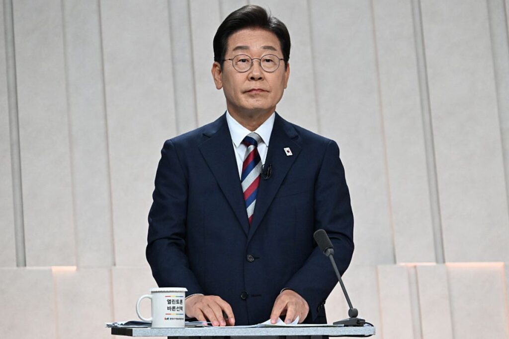 coreia-do-sul-envia-diplomatas-aos-eua-apos-detencao-em-massa