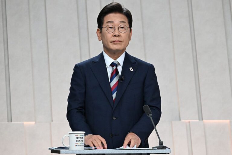 coreia-do-sul-envia-diplomatas-aos-eua-apos-detencao-em-massa