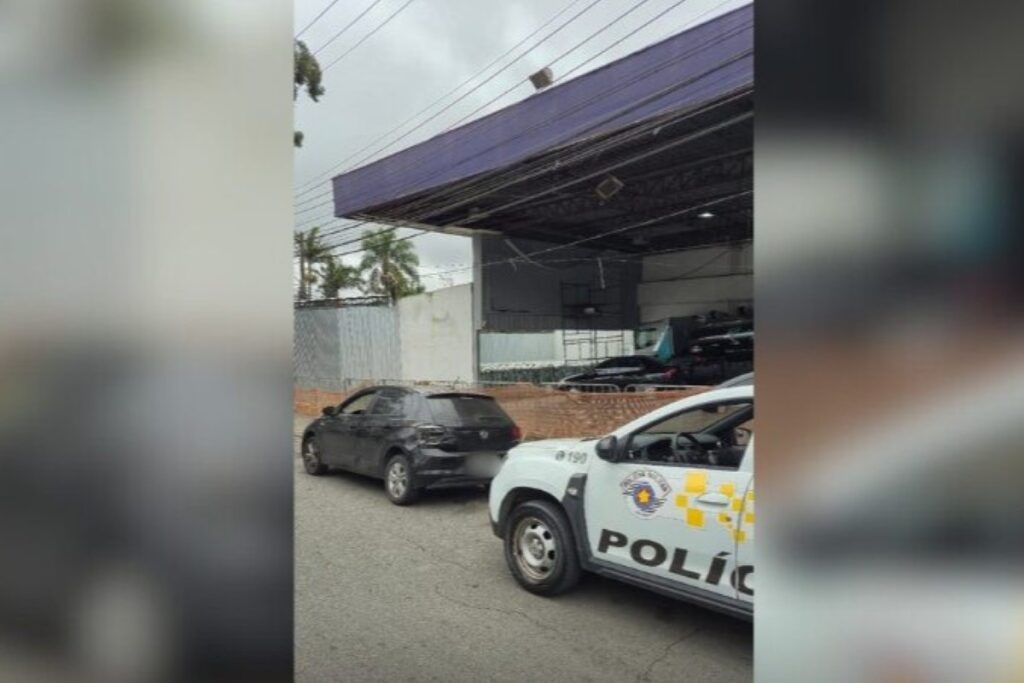 sp:-pm-apreende-carro-com-centenas-de-multas-em-operacao-para-festival