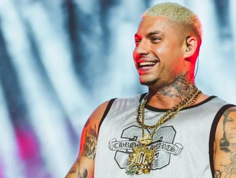 the-town-2025:-filipe-ret-pede-liberdade-para-oruam-durante-show-no-festival