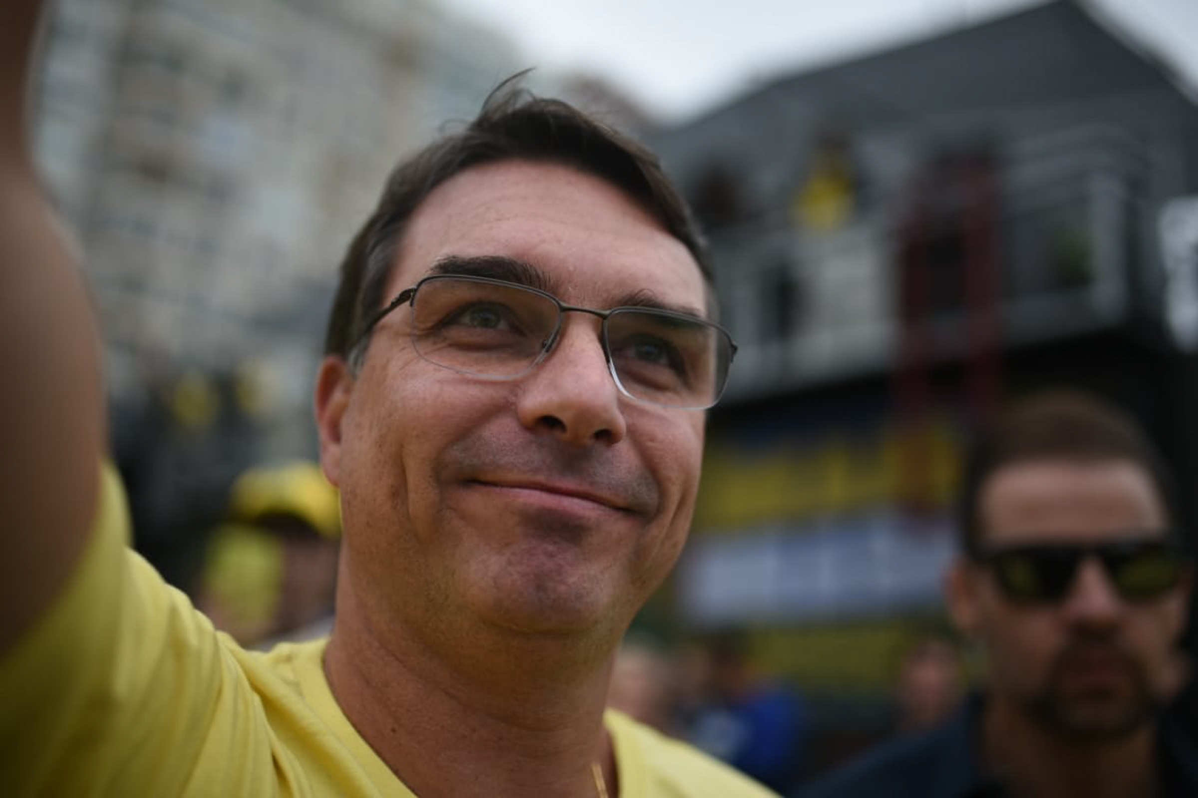 RJ: Flávio diz que verdadeira trama golpista é julgamento de Bolsonaro