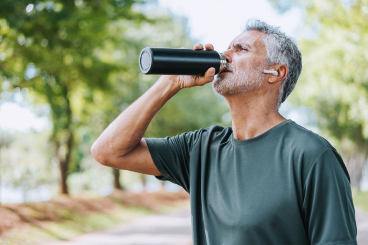 com-o-que-misturar-a-creatina?-descubra-as-melhores-opcoes