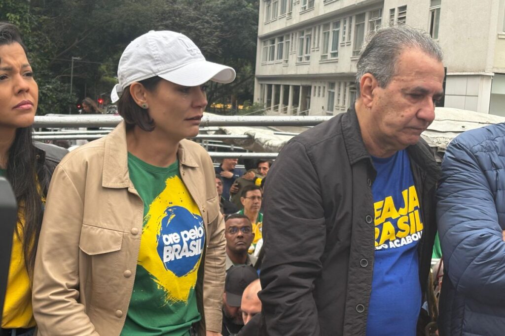 michelle-e-malafaia-se-emocionam-e-choram-ao-falar-de-jair-bolsonaro