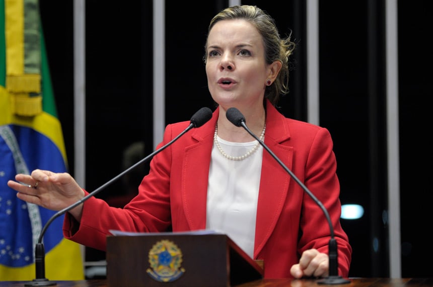 gleisi-articula-reacao-no-planalto-para-barrar-projeto-de-anistia-ligado-ao-8-de-janeiro