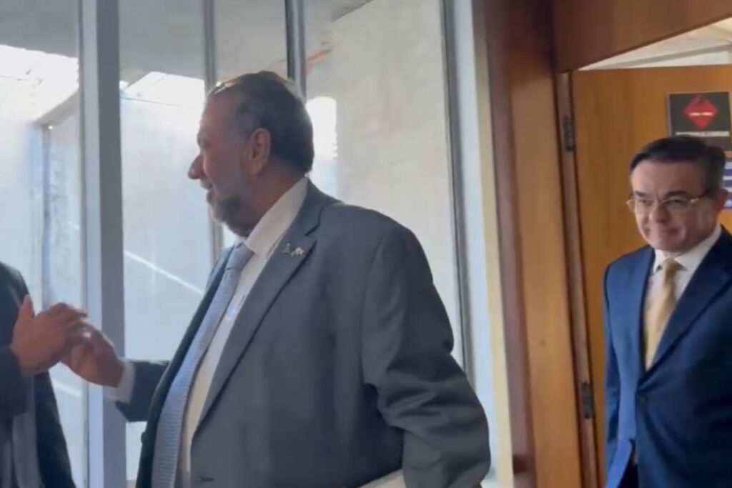 cpmi-do-inss:-advogado-de-lupi-atuou-pela-inelegibilidade-de-bolsonaro