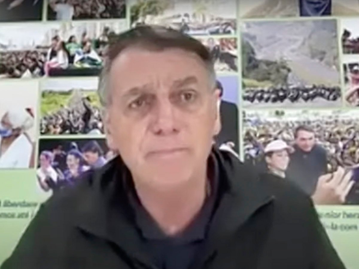Boletim médico detalha condição de Bolsonaro; exame identifica lesão na pele