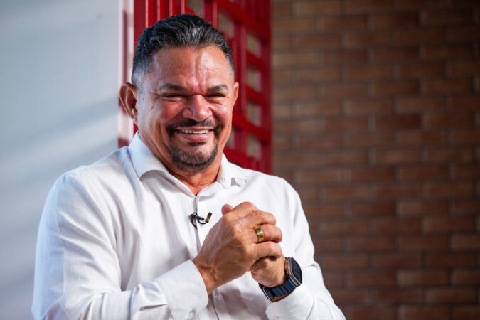 deputado-bolsonarista-diz-que-“beijaria-lula”-por-aumento-de-militares