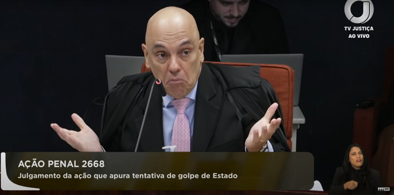 Moraes e Fux se enfrentam em momento de tensão no julgamento de Bolsonaro