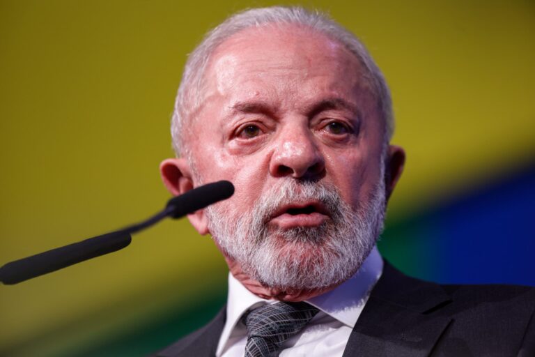 lula-diz-que-bolsonaro-sabe-as-“burrices”-que-fez:-“nao-e-inocente”
