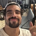 apaixonado,-caio-castro-compartilha-novas-fotos-ao-lado-da-namorada-em-viagem-a-portugal