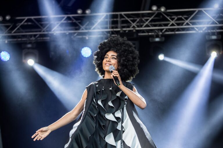 esperanza-spalding-vem-ao-df-com-status-de-genio-do-jazz-do-seculo-xxi